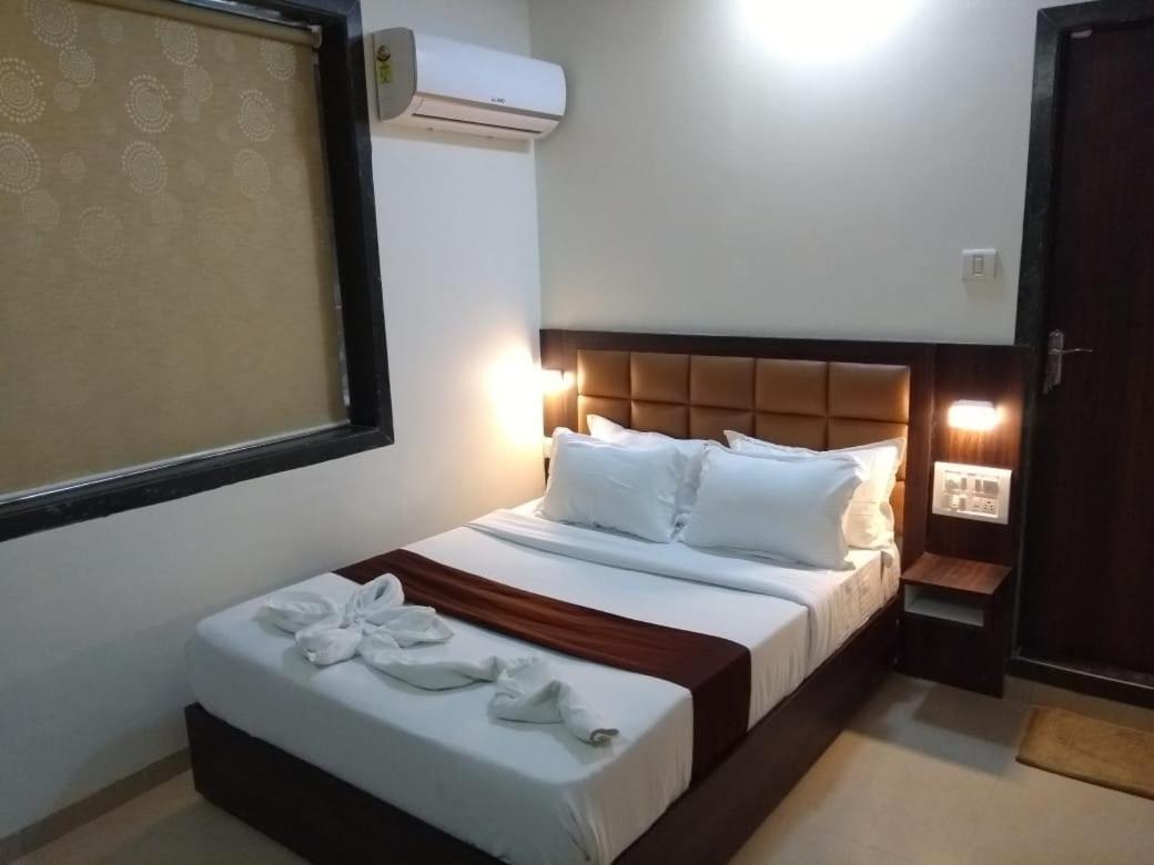 Fabhotel Galaxy Suite Mumbai Kültér fotó